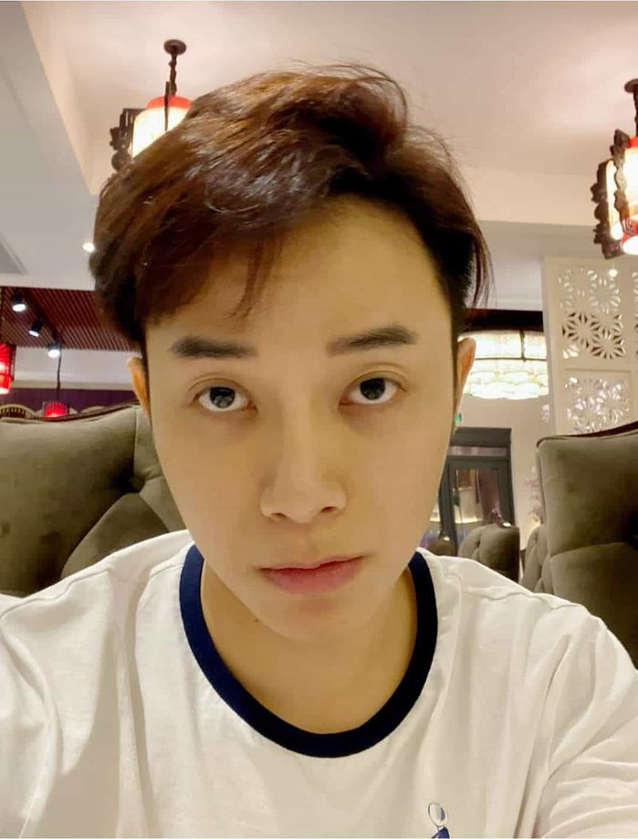 Chi Pu đáp trả tin unfollow Gil Lê, Đông Nhi chia sẻ sau 4 ngày làm vợ