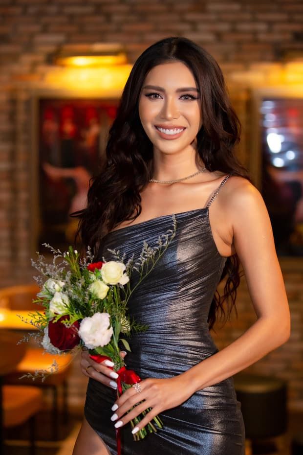 Chi Pu đáp trả tin unfollow Gil Lê, Đông Nhi chia sẻ sau 4 ngày làm vợ