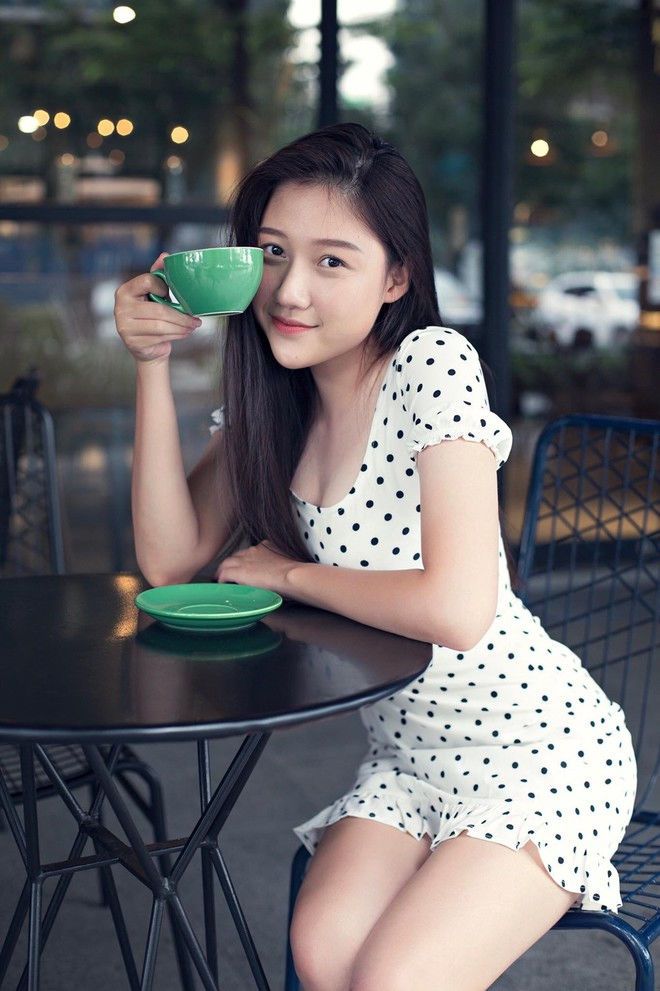 Em gái mỹ nhân của sao Việt: Em Ông Cao Thắng và Trấn Thành hot nhất