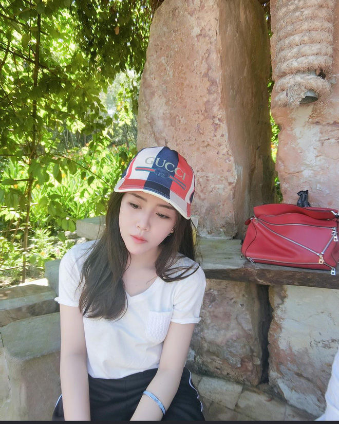 Ông Thoại Liên, rich kid với thú vui hàng hiệu xa xỉ, có hẳn BST túi
