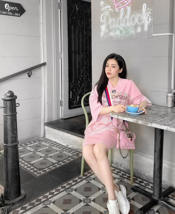 Ông Thoại Liên, rich kid với thú vui hàng hiệu xa xỉ, có hẳn BST túi