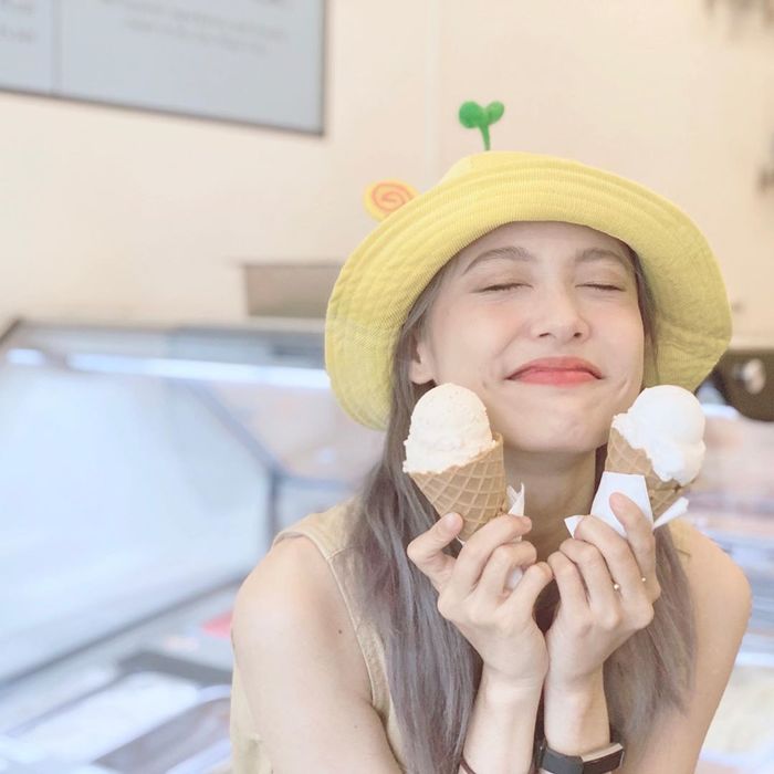 Fung La: “Tắc kè hoa” nổi bật và cuốn hút khi thay đổi nhiều màu tóc