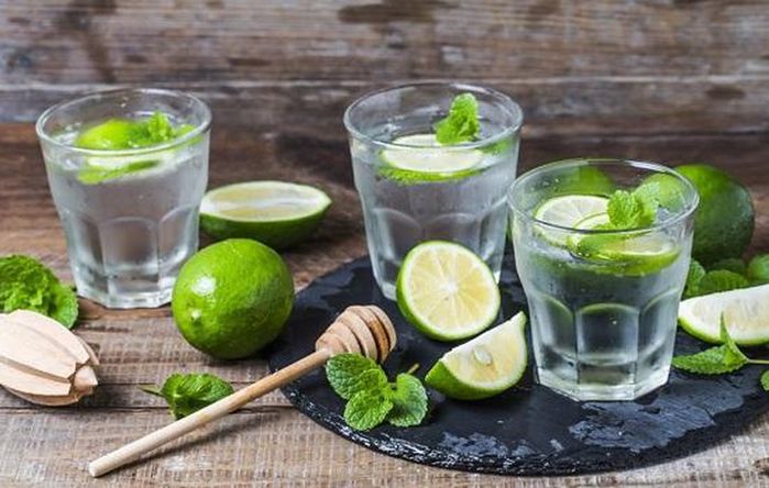 Giảm mỡ thừa bằng cách uống nước dưa chuột, nước bưởi trước khi ngủ