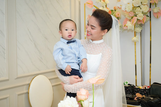 Giang Hồng Ngọc từng tậu nhà tiền tỷ trước khi bế con về nhà chồng
