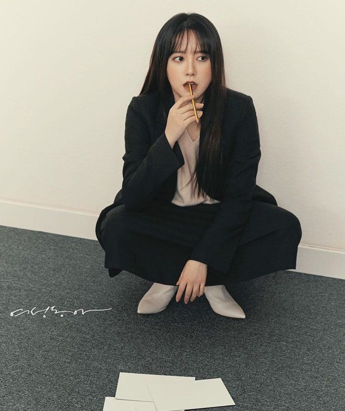 Hậu ly hôn: Song Hye Kyo trở lại mặn mà, Goo Hye Sun quyến rũ hết nấc