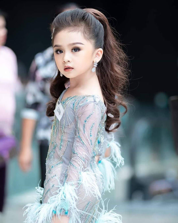 Hoa hậu nhí Thái Lan “gây bão” CĐM vì nhan sắc thần thái đỉnh cao