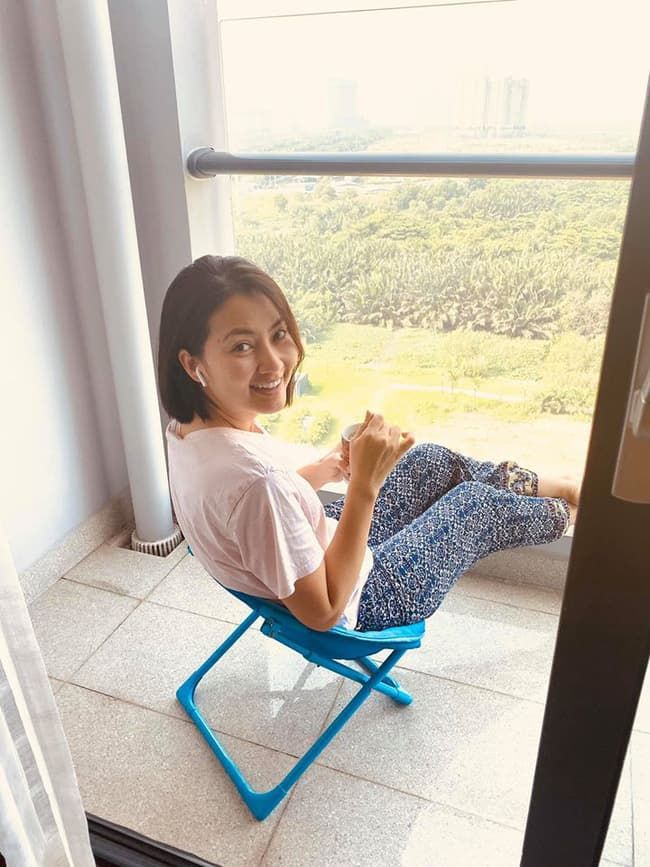 Hoàng Oanh đi thử váy cưới, Lan Khuê tâm sự 5 giai đoạn sau kết hôn
