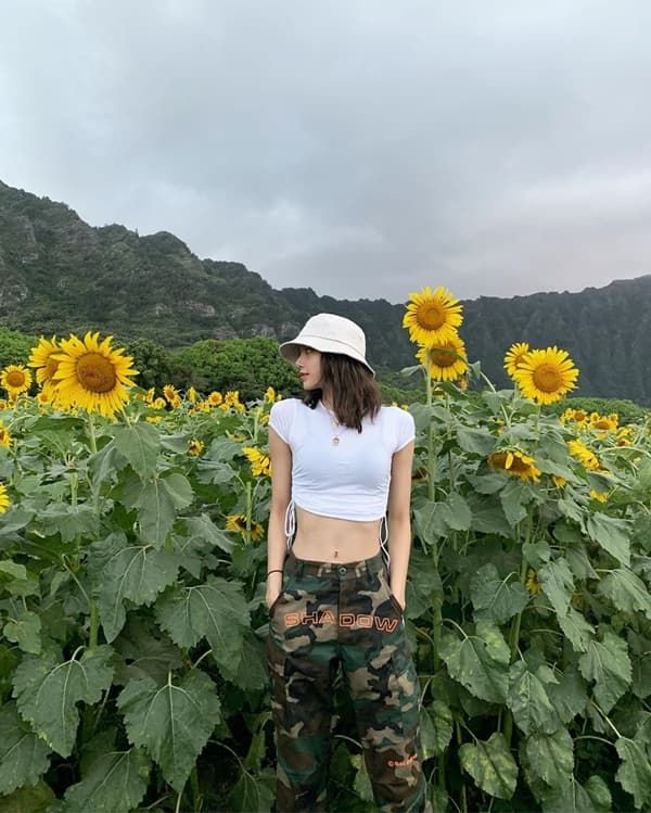 “Học lỏm” Jennie, Lisa và loạt sao nữ diện đồ sporty chic cực ấn tượng