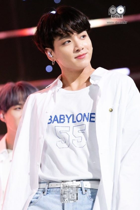 Hội em út vàng của Kpop: Tất cả đều tài sắc vẹn toàn