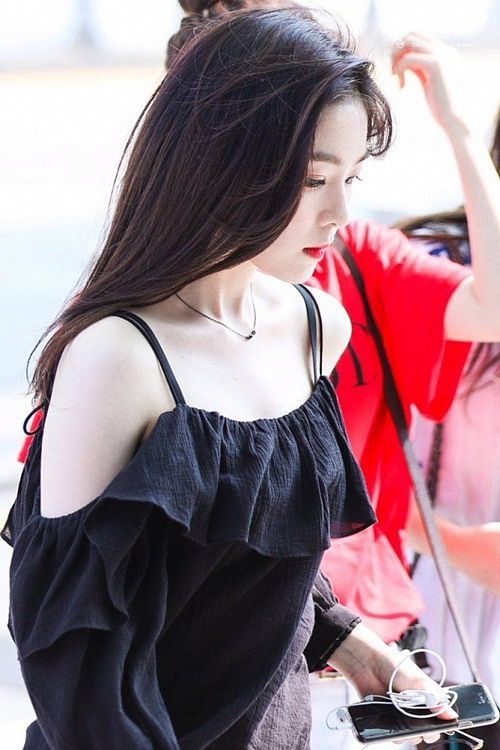 Idol nữ sở hữu bờ vai gợi cảm nhất Kpop: Jennie,Yeji là cực phẩm