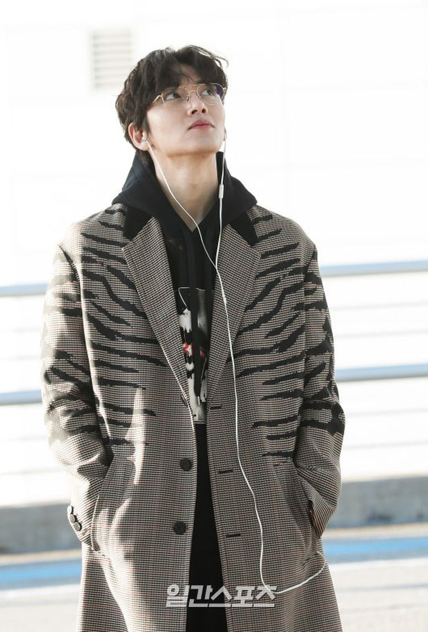 Ji Chang Wook và dàn sao nổi bật ở sân bay sang Việt Nam dự AAA