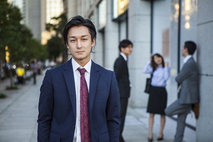 Sự khác biệt khi yêu: Đàn ông Việt galant, đàn ông Mỹ đậm chất playboy