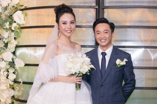 Không gian tiệc cưới đẹp như mơ của dàn sao Vbiz 2019