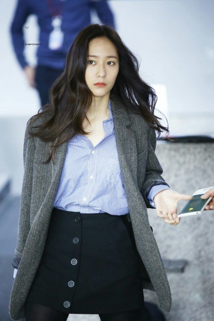 Jennie, Irene bị hiểu lầm vì khuôn mặt như đang quạu với cả thế giới