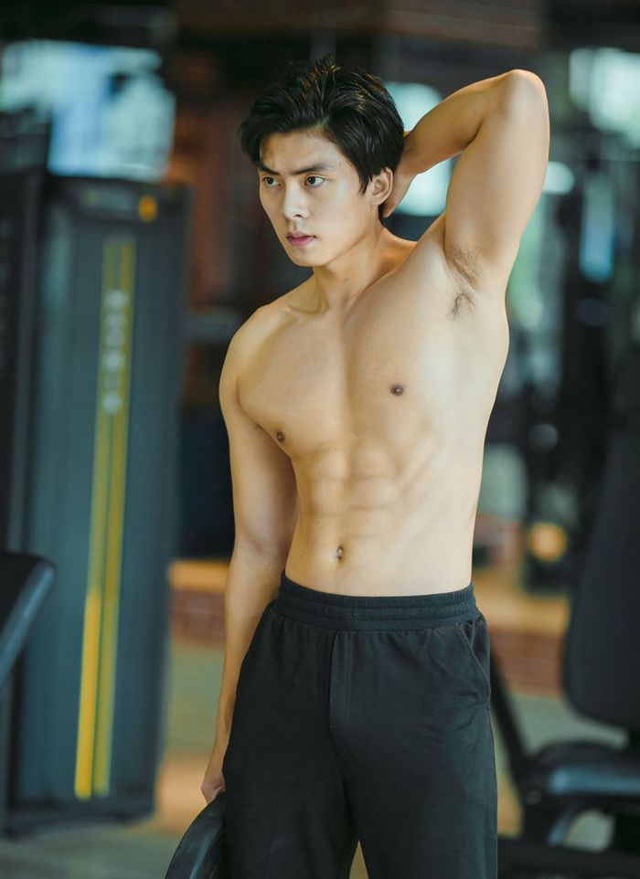 Loạt nam thần 6 múi làm fan mê mệt, Lâm Tây chiếm spotlight