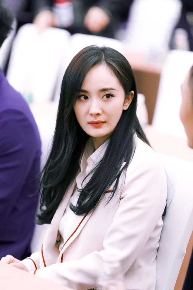 Lưu Diệc Phi, Nhiệt Ba mất tích khỏi top mỹ nhân Hoa ngữ