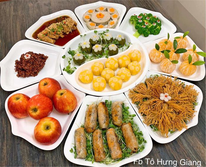 Khoe mâm cơm vừa ngon vừa đẹp, mẹ đảm Hà Nội tới tấp nhận lời khen
