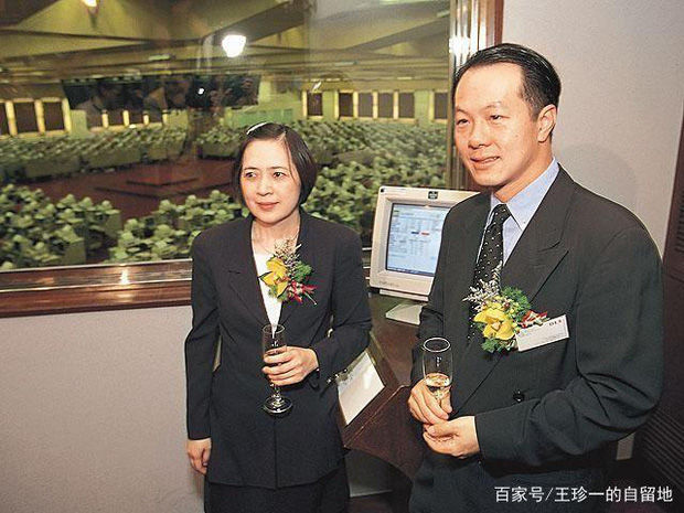 Một đời phò tá chồng, cuối cùng các bà cả này lại nhận trái đắng