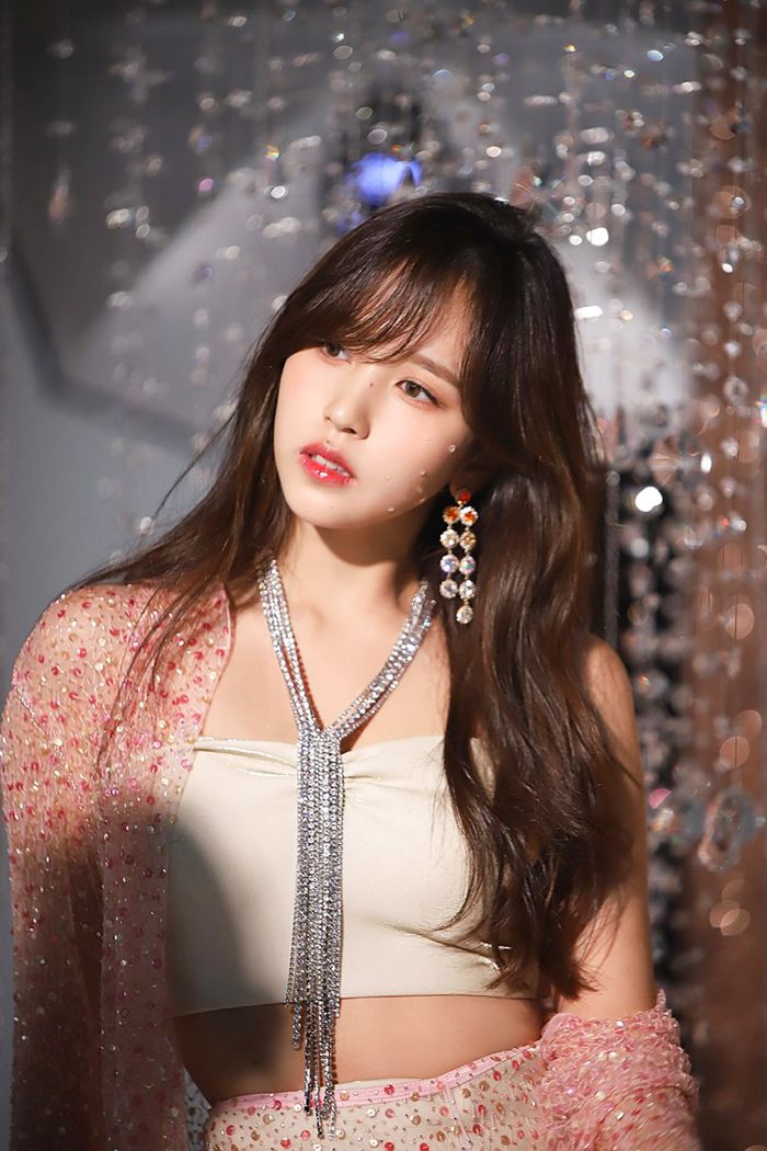 Mỹ nhân Kpop đọ thần thái xinh đẹp khi đeo khuyên tai