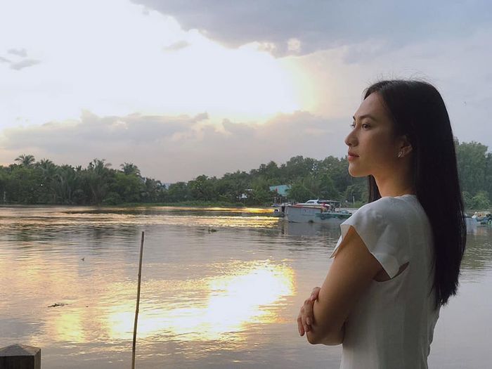 Mỹ nhân mặt mộc thế hệ mới của showbiz Việt gọi tên Phương Anh Đào