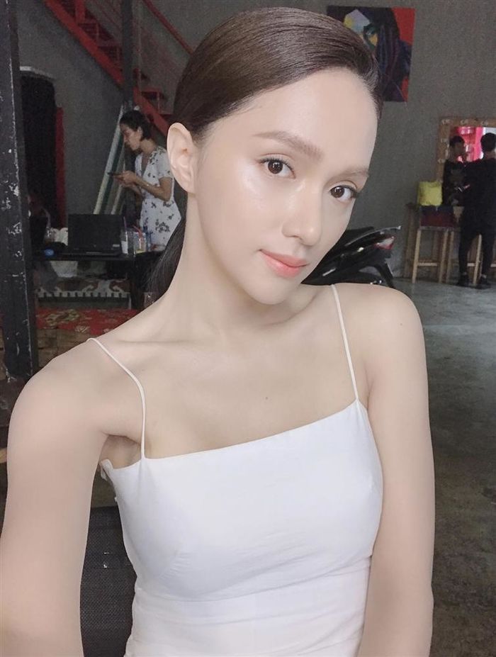 Mỹ nhân Việt lộ mặt mộc đẹp không tì vết, Chi Pu là đỉnh nhất