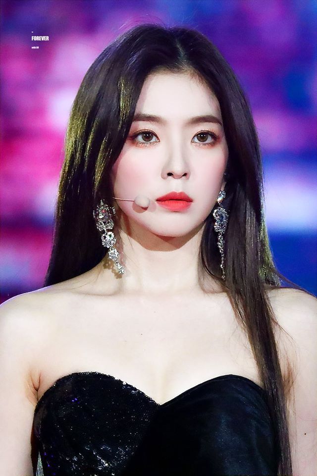 Jennie, Irene bị hiểu lầm vì khuôn mặt như đang quạu với cả thế giới