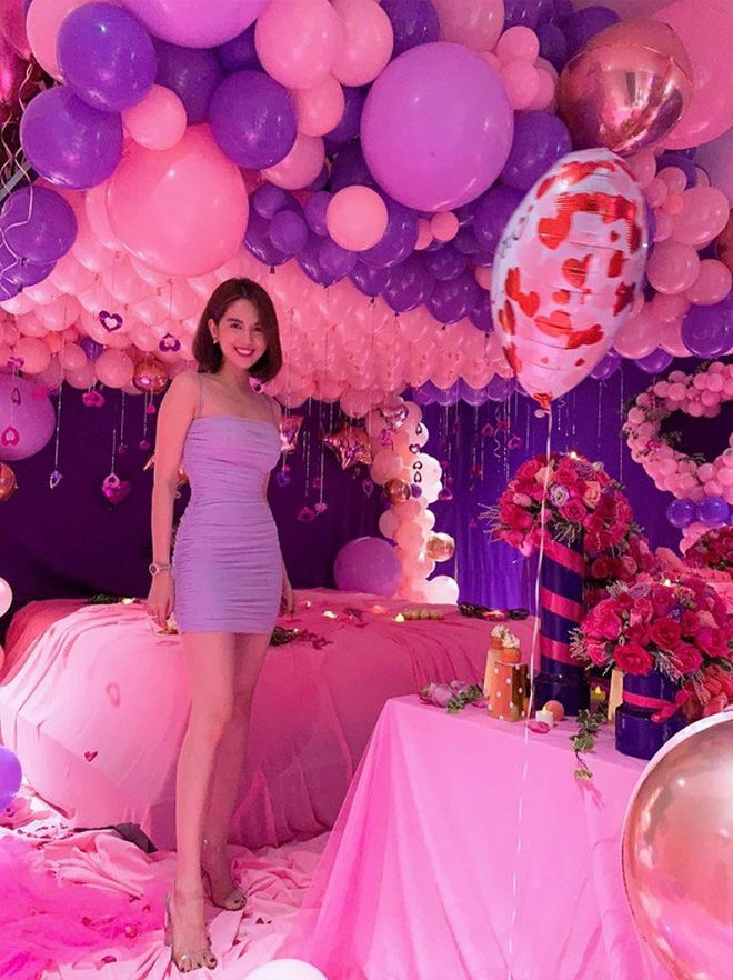 Ngọc Trinh úp mở việc chia tay bạn trai, CDM giấu kĩ rồi cũng tan