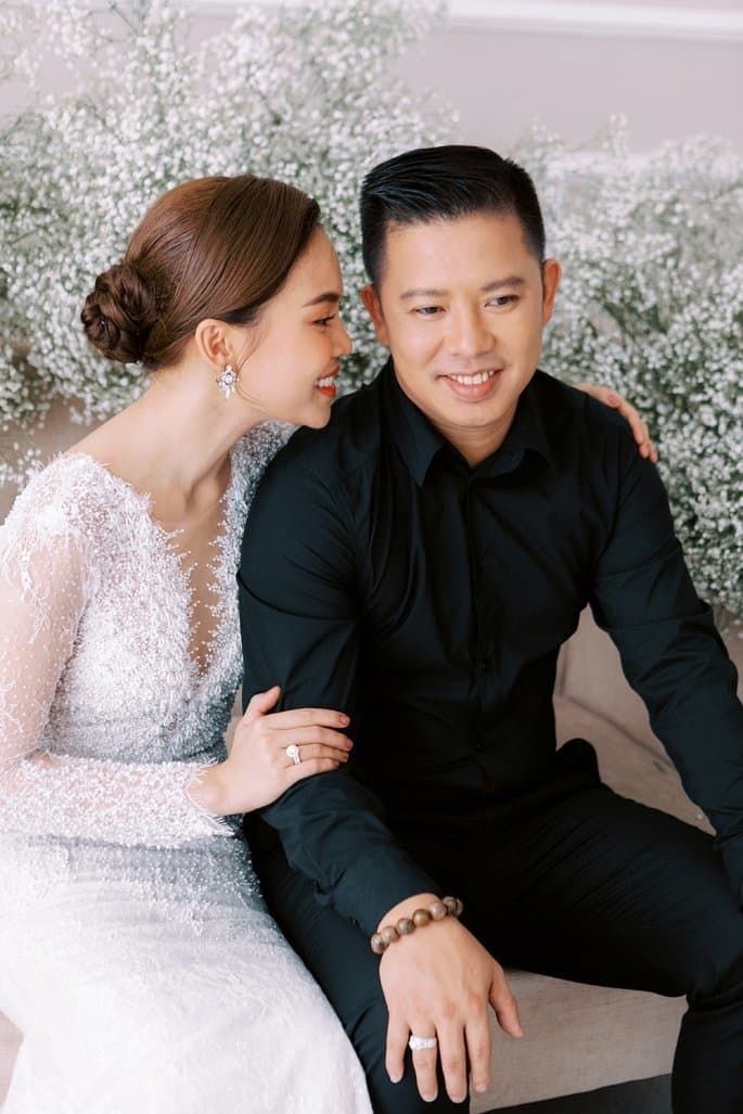 4 cô dâu cùng lên xe hoa tháng 11: Bảo Thy, Đông Nhi nổi bật nhất