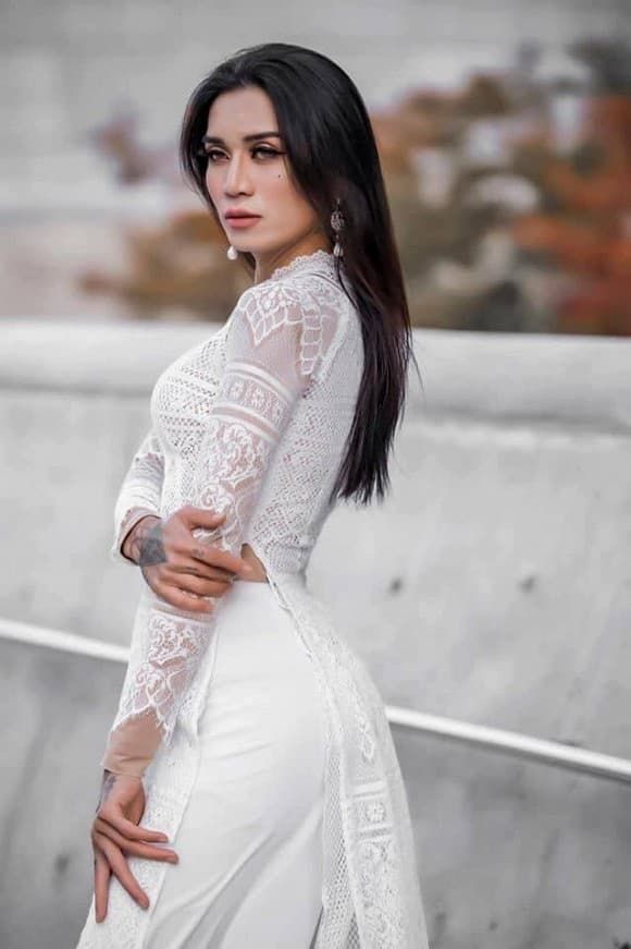 Vợ chồng Nhi - Thắng trở lại Phú Quốc, Lan Ngọc đăng ảnh gầy gò méo mó