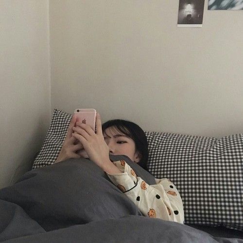 Nhiều người cho rằng: Đau đớn nhất sau chia tay là tự mình block bồ cũ