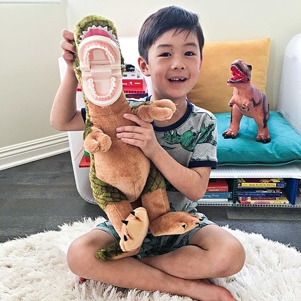 Những người lúc nhỏ thích khủng long khi lớn sẽ thông minh hơn người