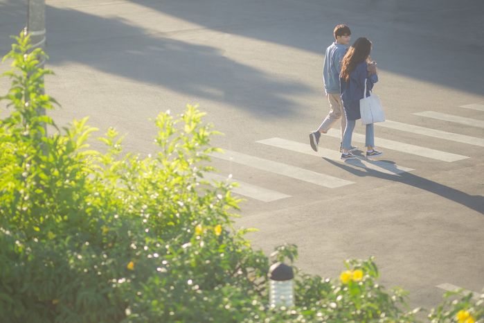 Có 1 nỗi khổ mang tên: tiêu tiền vào ban ngày và sám hối vào ban đêm