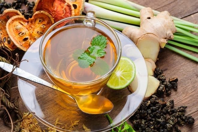 Nước dừa và 7 thức uống cấp nước tốt hơn nước lọc mà nàng nên lưu tâm
