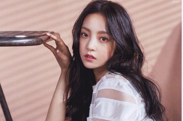 Phẫn nộ với hành động ấn like bài viết anti Goo Hara từ bạn trai cũ