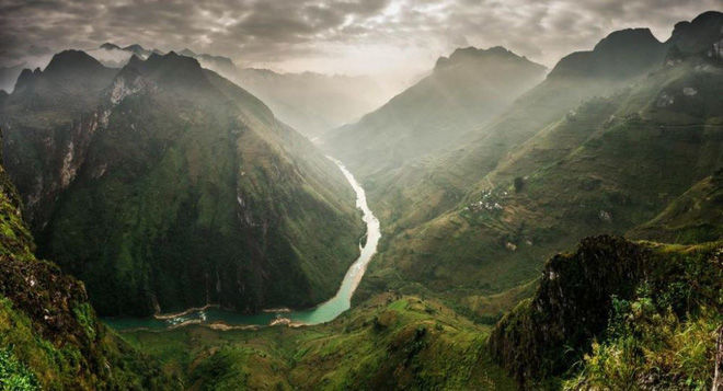 Dinh thự họ Vương, Phó Bảng... điểm chụp ảnh triệu like ở Hà Giang