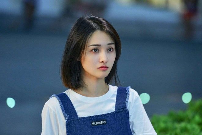 Sao Cbiz diễn xuất thảm họa: Angela Baby tài năng đi ngược nhan sắc