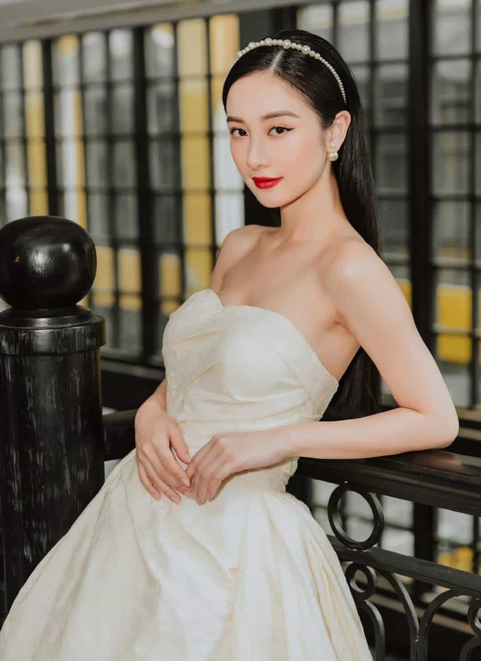 Sao nữ sinh năm 1995: Jun Vũ sắm xế sang, Hương Tràm tậu nhà 20 tỷ