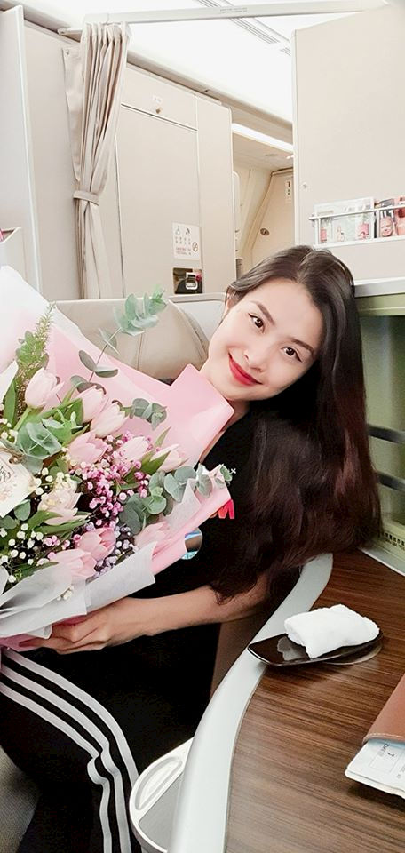 Sao nữ Việt đổi kiểu tóc: Đông Nhi, Ngọc Lan ấn tượng với tóc ngắn