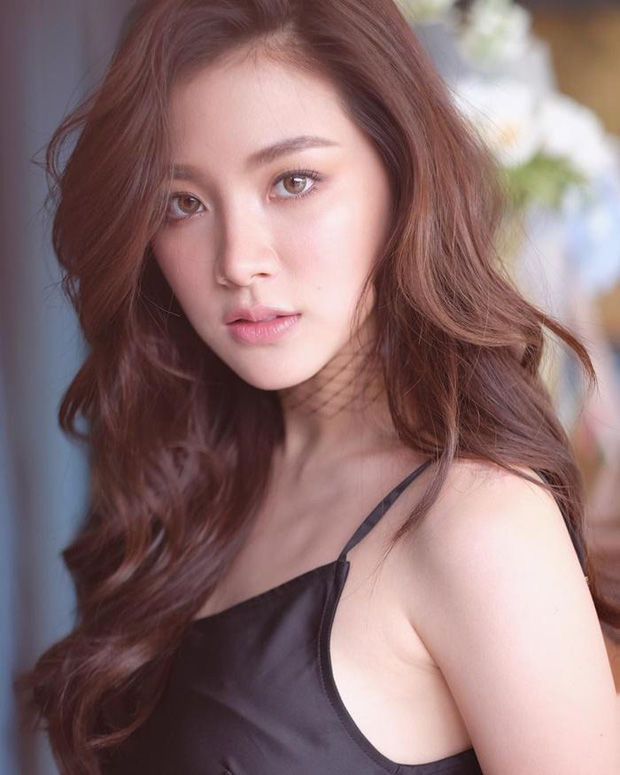 Sao Tbiz diện đồng phục học sinh: “Chị đại” Janie chiếm spotlight nhất