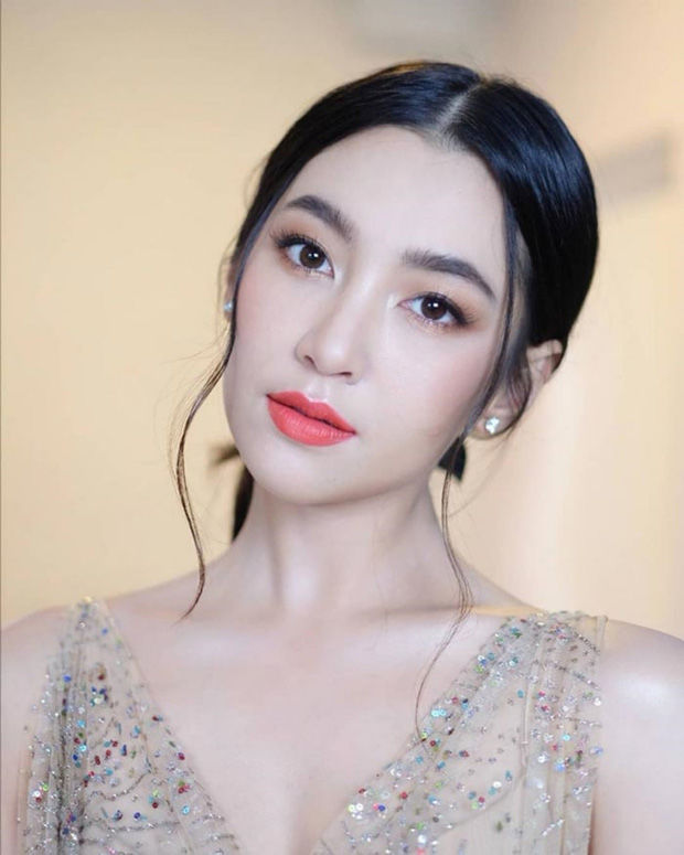 Sao Tbiz diện đồng phục học sinh: “Chị đại” Janie chiếm spotlight nhất