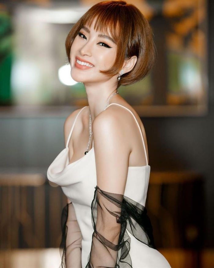 Sao Việt để mái lưa thưa: Phượng Chanel đi vào vết xe đổ của Kỳ Duyên