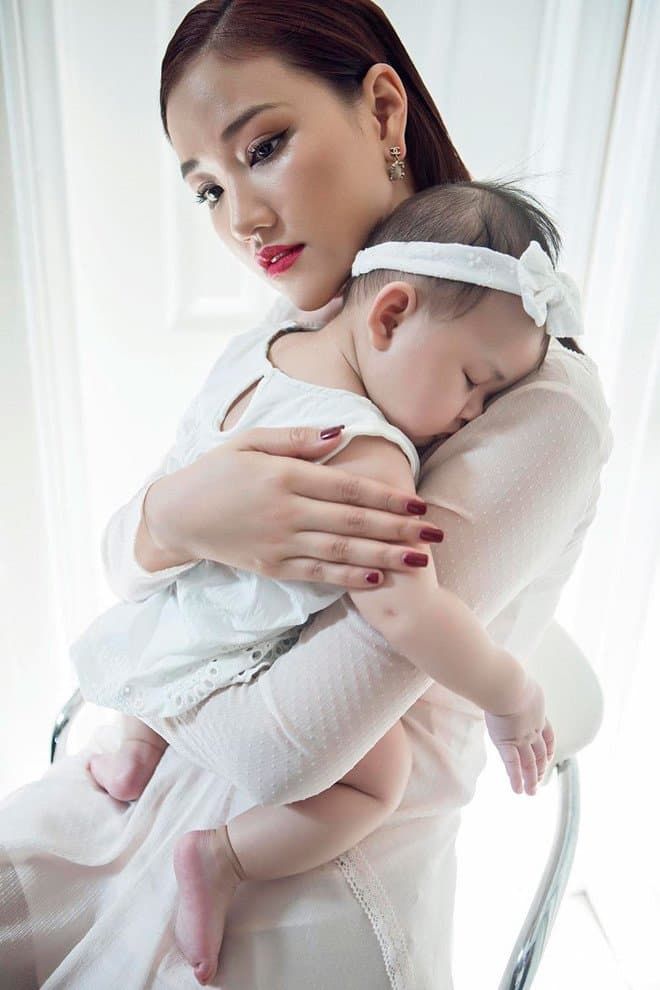 Không riêng Vũ Ngọc Ánh, Thúy Diễm, Ngọc Lan ... cũng sang Mỹ sinh con