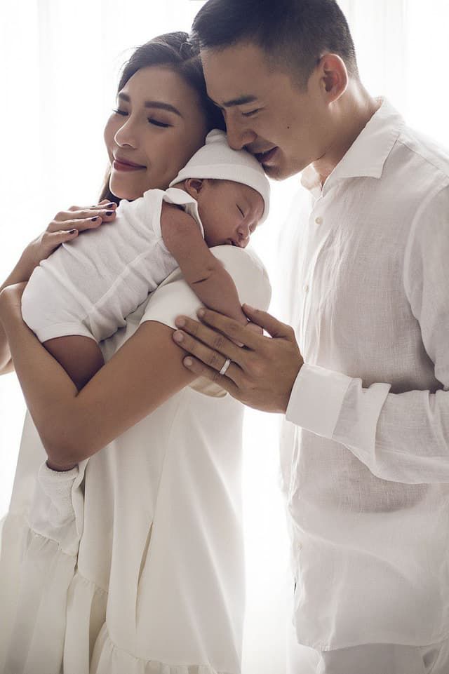 Không riêng Vũ Ngọc Ánh, Thúy Diễm, Ngọc Lan ... cũng sang Mỹ sinh con