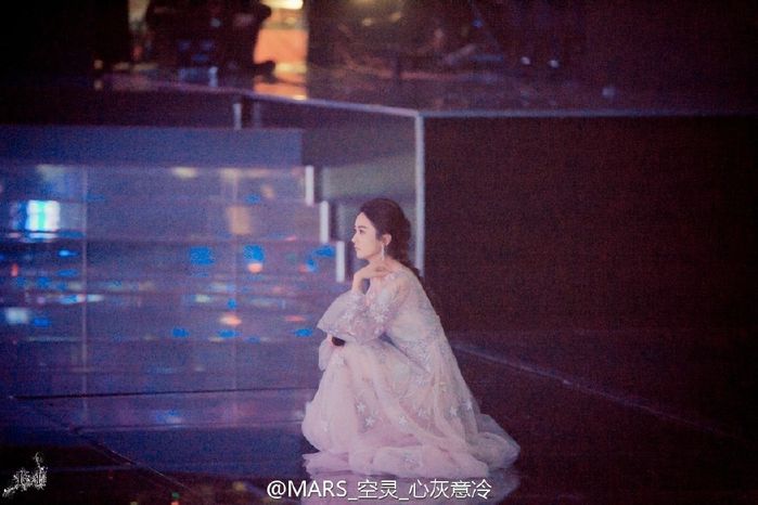 Tai nạn ít ai biết của các nghệ sĩ Cbiz khi quay show, đóng phim
