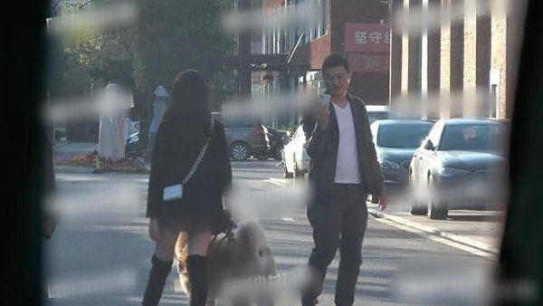 Lý Á Bằng: Sinh con có khuyết điểm, dù nổi loạn vẫn yêu chiều hết mực