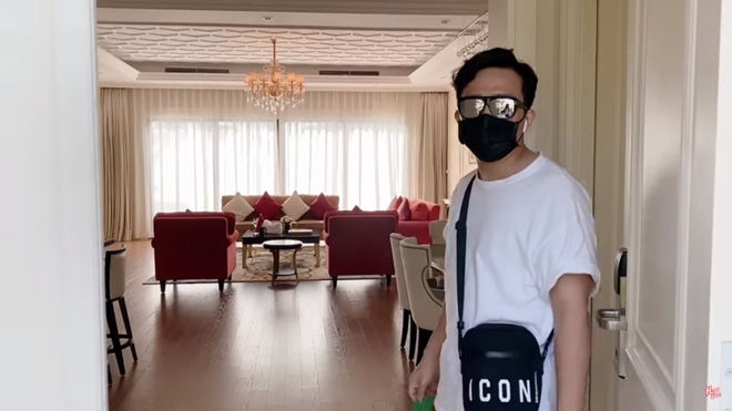 Trấn Thành: “Vợ chồng Đông Nhi ngủ chung 1 phòng để đếm tiền”