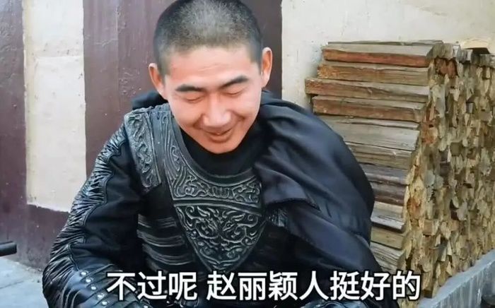 Triệu Lệ Dĩnh được khen ngợi vì nhân cách vàng khi đóng phim mới