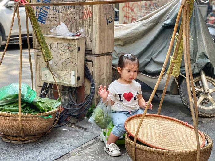 Trịnh Thăng Bình - Ông Thoại Liên đẹp đôi, Vương Khang hội ngộ Bảo Thy