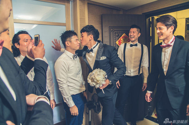 Trước Ông Cao Thắng, sao Cbiz cũng từng trải qua thử thách rước cô dâu