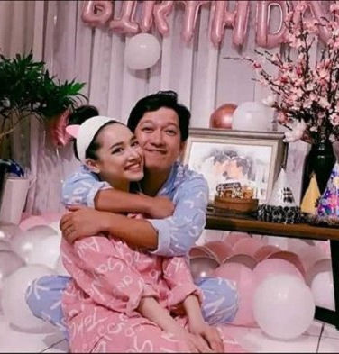 Trường Giang: “Nhã Phương dễ lắm, chỉ cần tôi đưa hết tiền là được